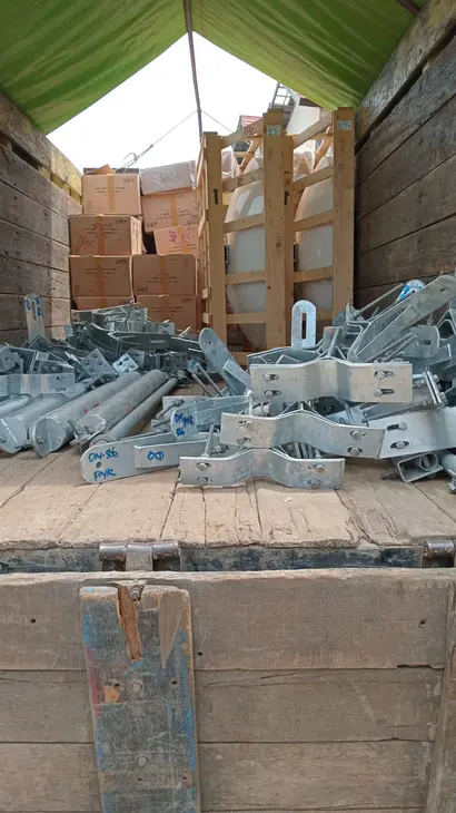 Sewa Truk Tronton Jakarta Timur, Pilihan Andal untuk Pengiriman Besar