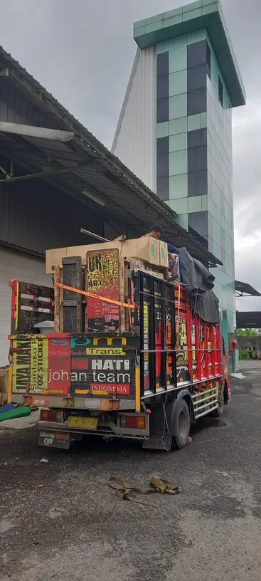 Pengiriman Paket Terdekat Jakarta Timur, Mudahnya Kirim Barang untuk Pebisnis dan Kantor