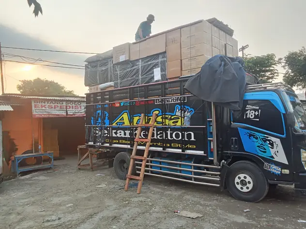 Kirim Cargo Termurah Jakarta Barat – Bima, Hemat & Aman