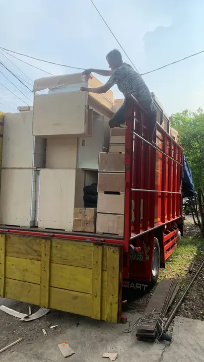 Pengiriman Cargo Terdekat Jakarta Utara – Lombok Tengah, Cepat & Aman